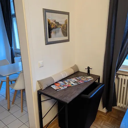 Apartament Wohnen Am Main - Gemuetlicher Altbau, Zentral *