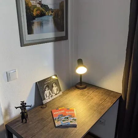 Apartment Wohnen Am Main - Gemuetlicher Altbau, Zentral