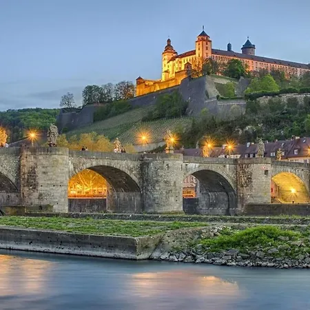 Wohnen Am Main - Stilvoller Altbau Nahe Altstadt Appartement Würzburg