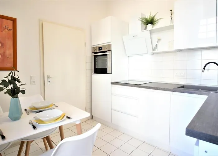 Апартаменты Wohnen Am Main - Gemuetlicher Altbau, Zentral