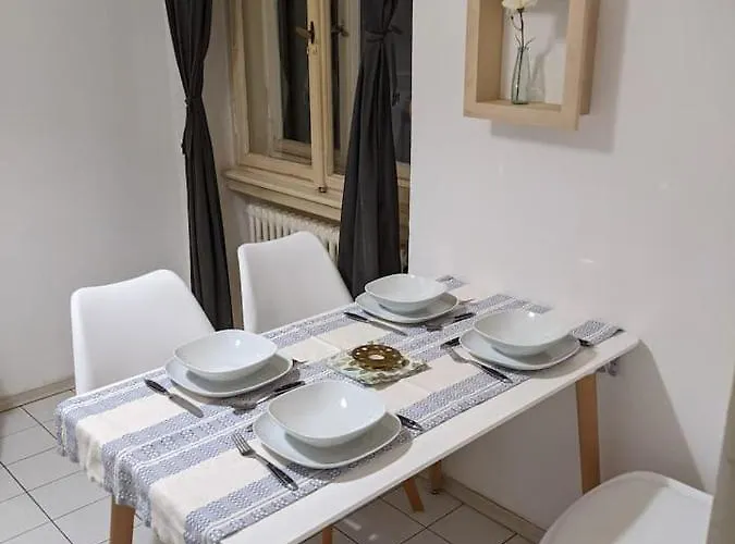 Апартаменты Wohnen Am Main - Gemuetlicher Altbau, Zentral