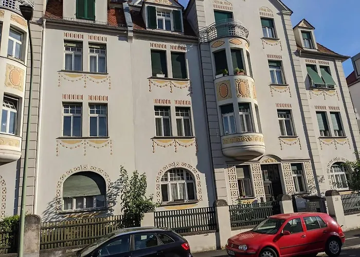 Апартаменты Wohnen Am Main - Gemuetlicher Altbau, Zentral Вюрцбург