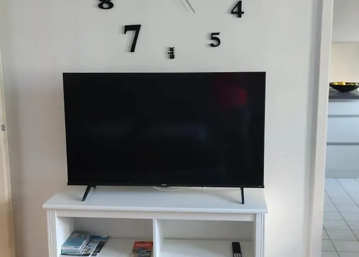 Апартаменты Wohnen Am Main - Gemuetlicher Altbau, Zentral
